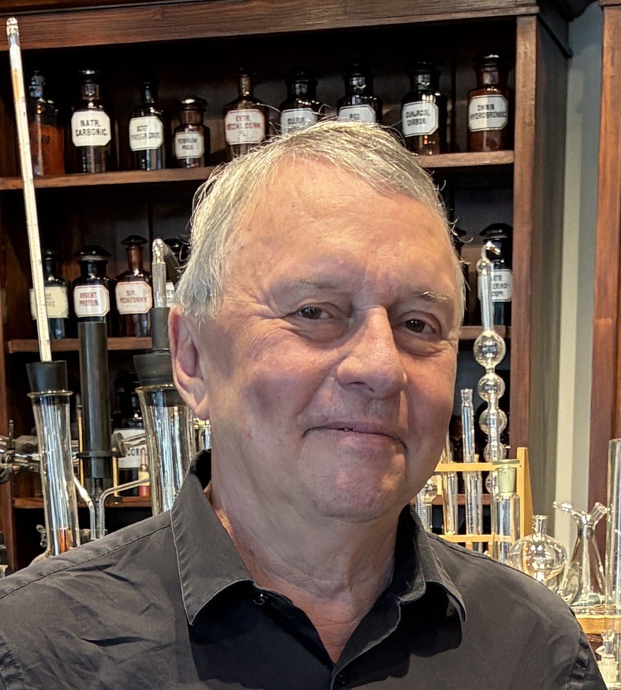 Dr. Jurek Krzystek